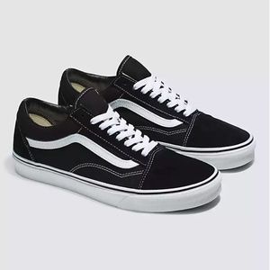 VANS OLD SKOOL UNISEX BLACK/WHITE SKATE SHOES, 8 WMNS/6.5 MENS